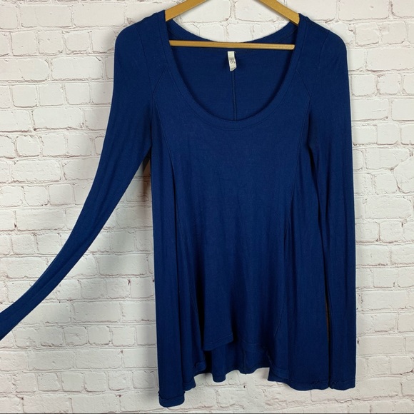 FREE PEOPLE Long Sleeve Navy Tunic Top XS - Picture 2 of 6